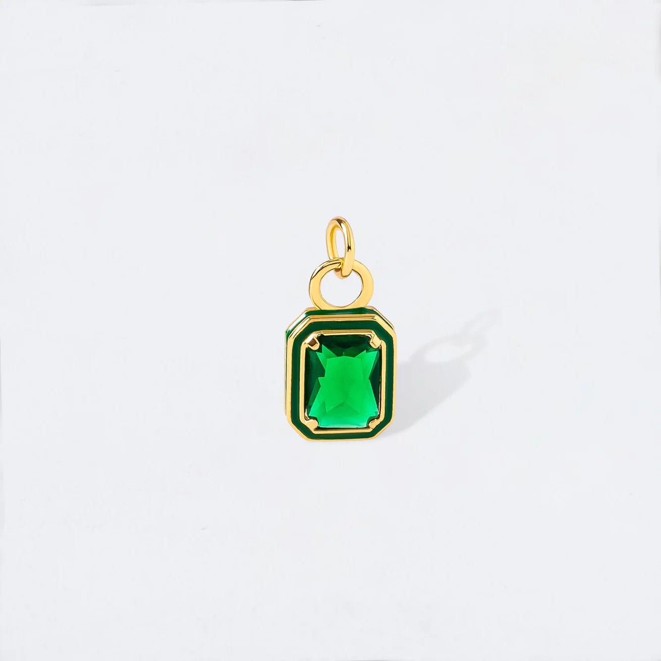 EMERALD CRYSTAL PENDANT